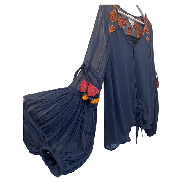 Chloe Oliver Top Wmns Small Embroidered Blouson Tassel Sleeve Lined Boho Blouse - Picture 8 of 14